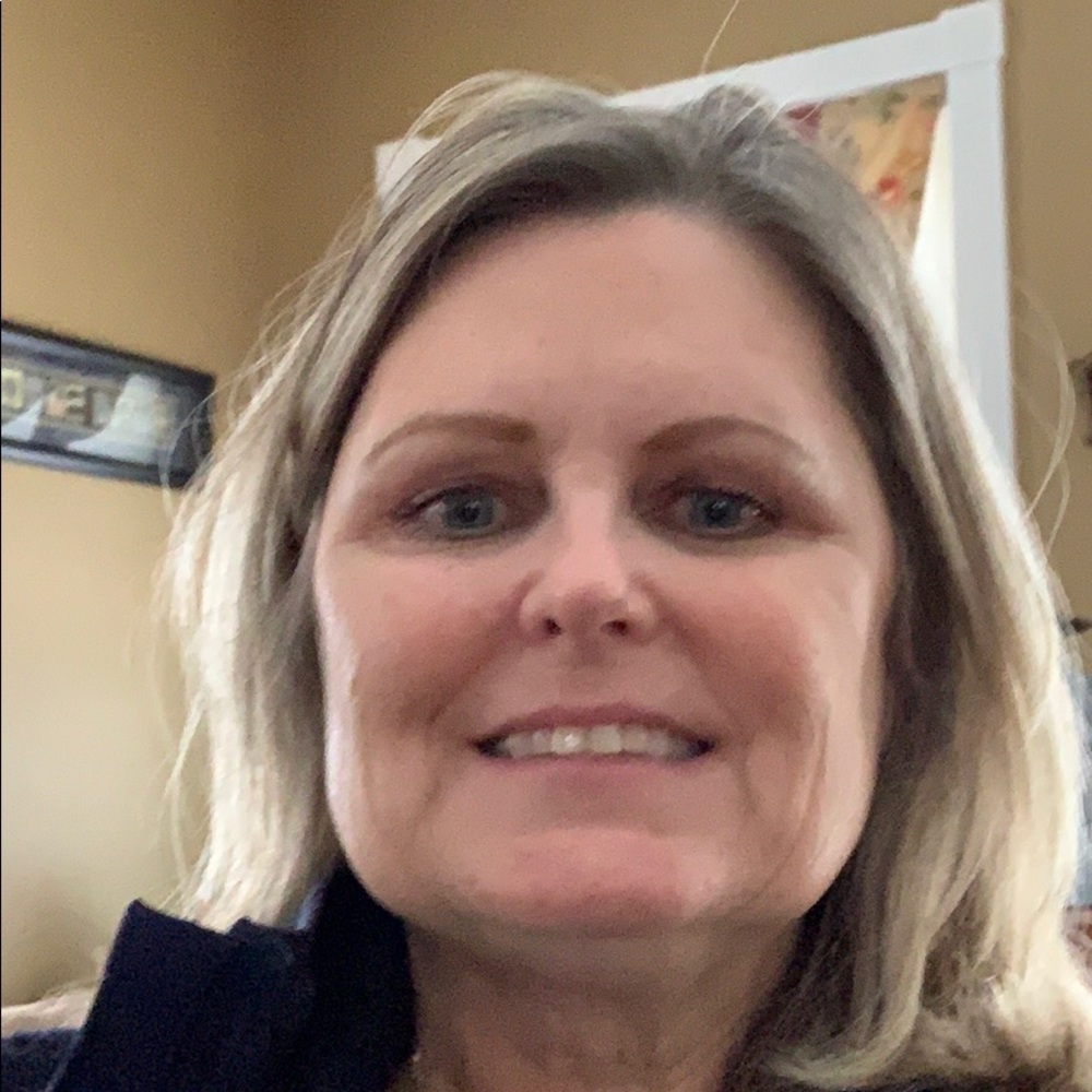 Meet your Posher, Caroline